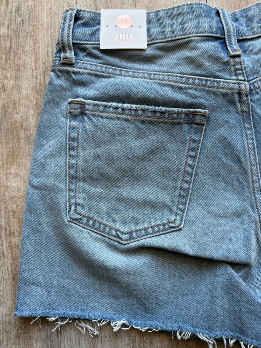 NWT JBD MEDIUM WASH HIGH WAISTED COTTON DENIM SHORTS Size Medium - Picture 12 of 12